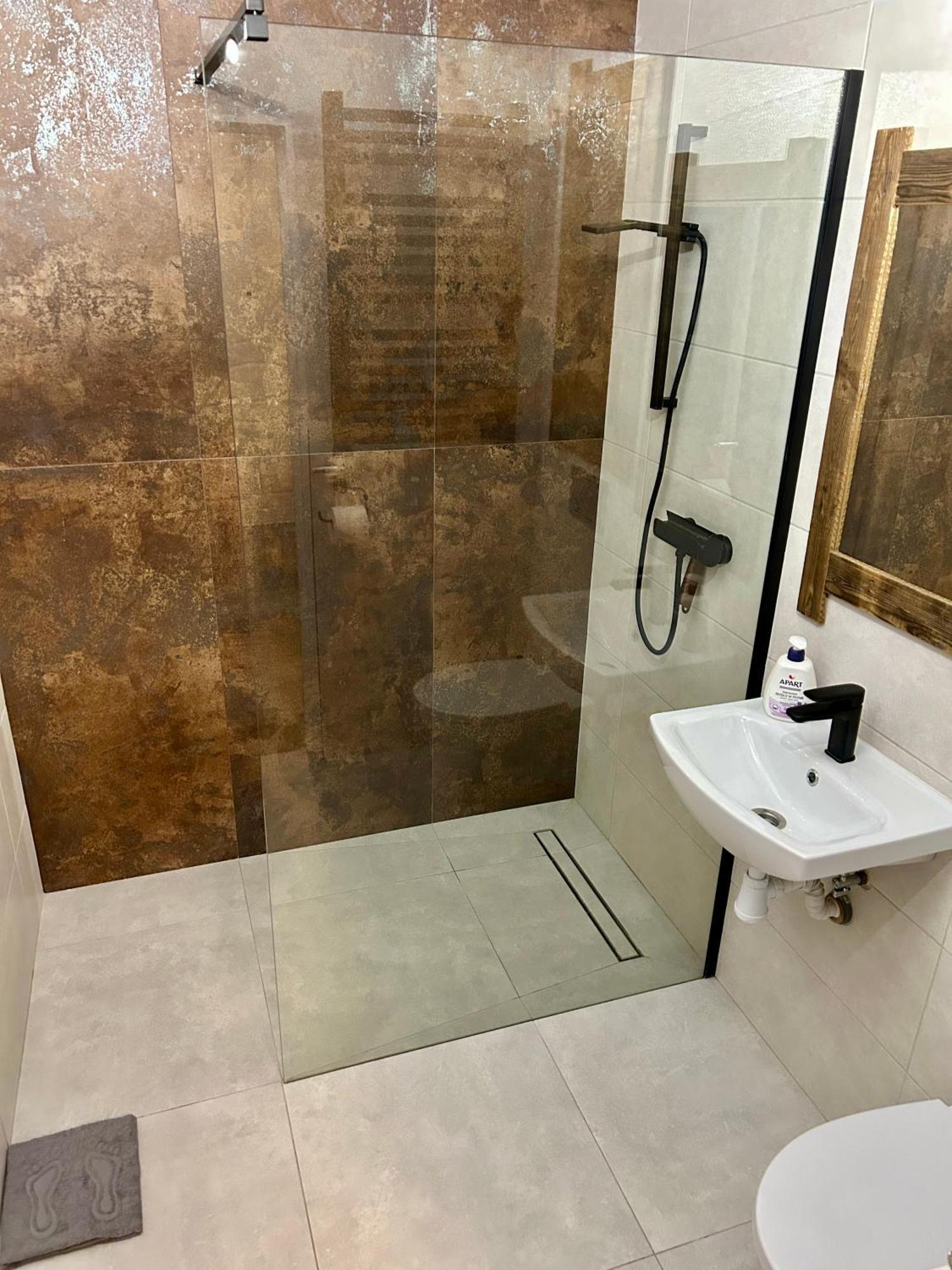 Apartament Natura ลิดซ์บาร์ก วาร์มิงสกี ภายนอก รูปภาพ